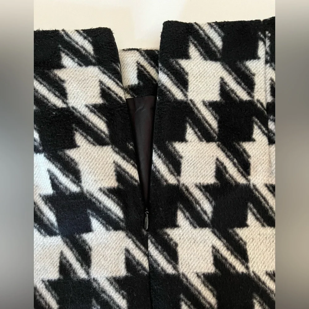 AMANDA + CHELSEA Wool Blend Black/ Off White Checked Houndstooth Skirt 12